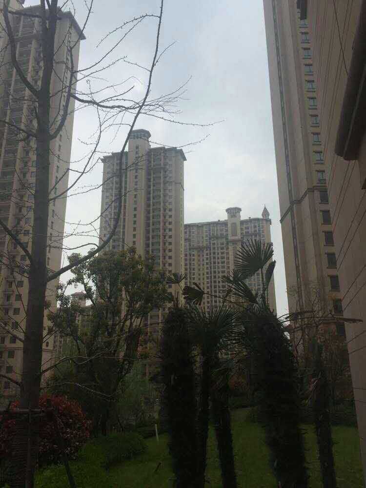 ≦